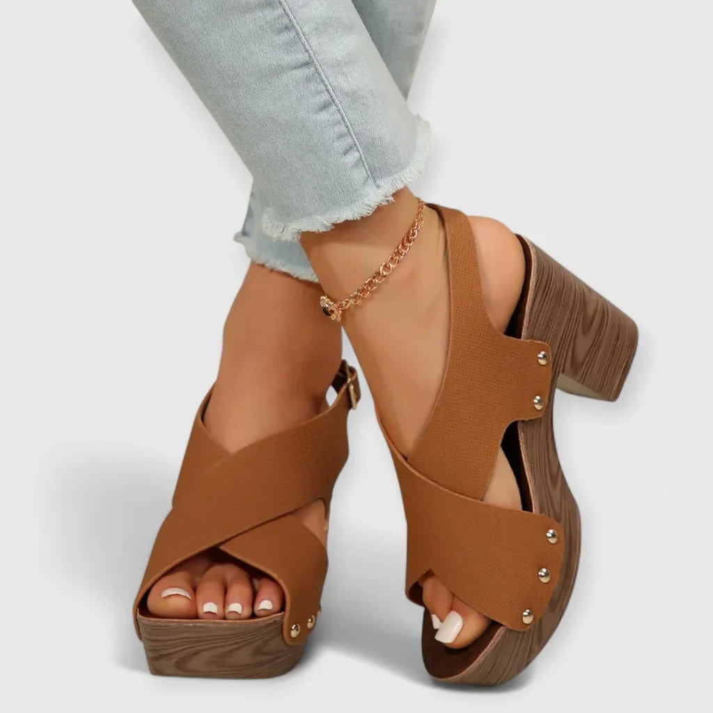 Leonora | Komfortabler Chic für jeden Tag