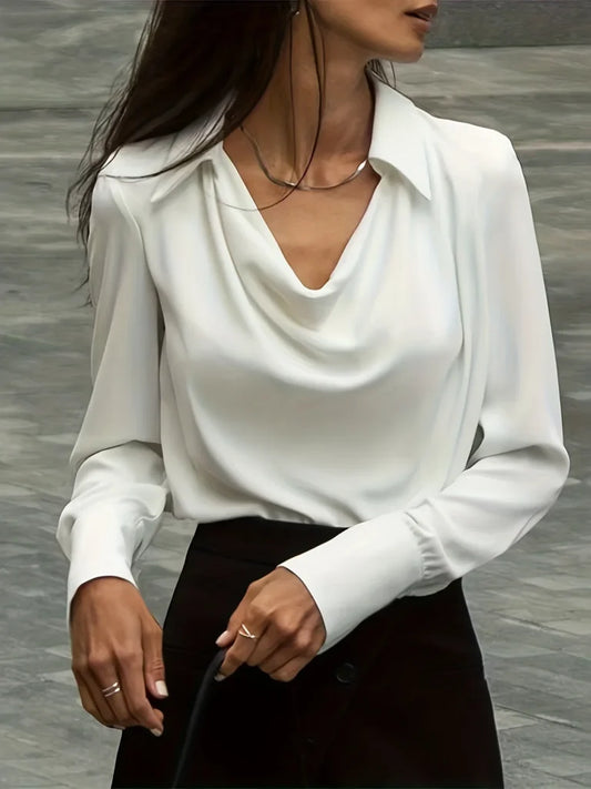 Top élégant et soyeux