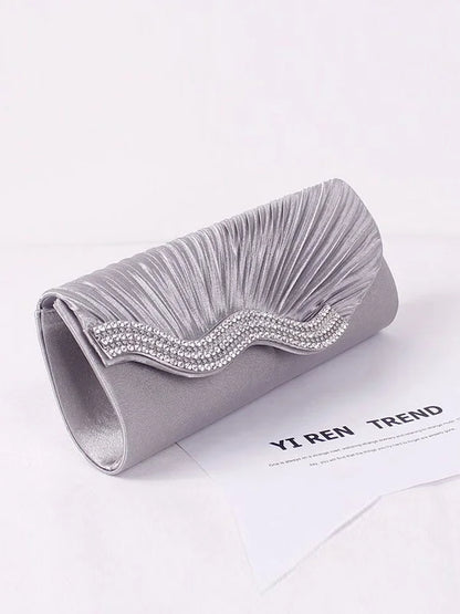 Falten-Diamond-Clutch
