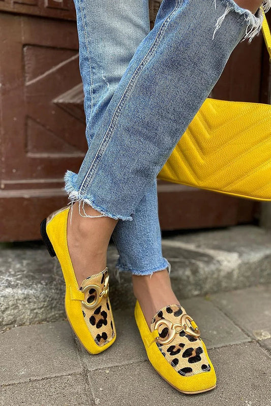 Gele Loafer met Dierenprint Detail