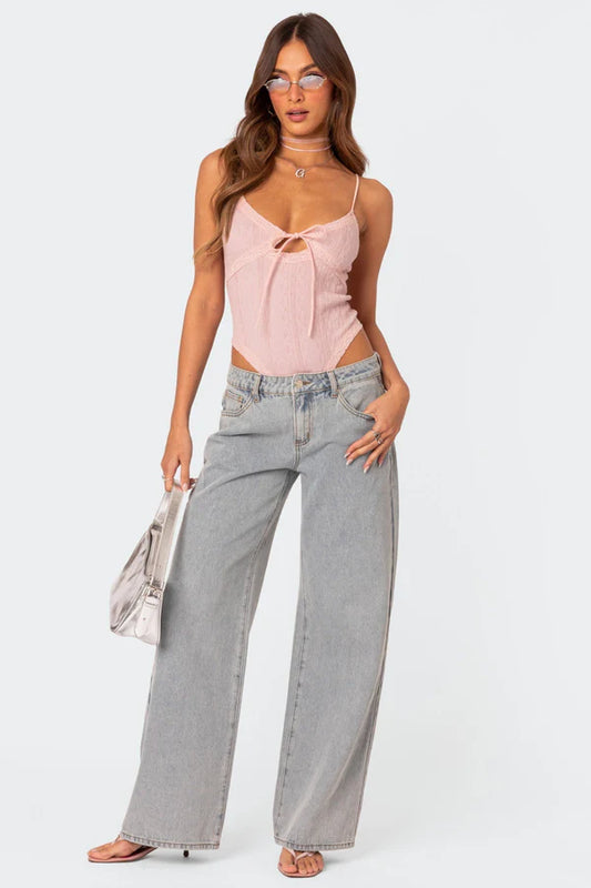 Emma Bow Tie Jeans – Oversized Jeans mit Schleifen