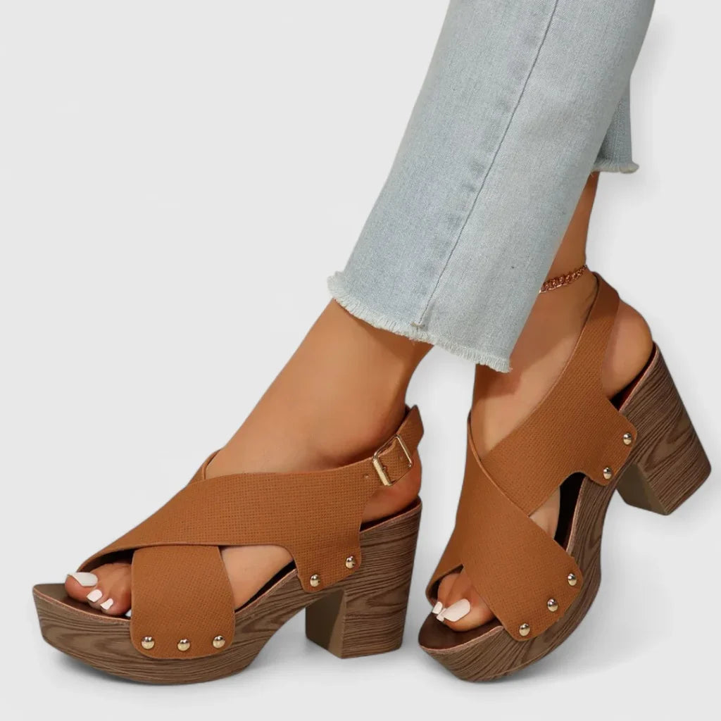 Leonora | Komfortabler Chic für jeden Tag