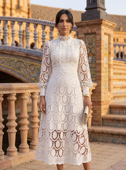 Capricorne | Robe en dentelle