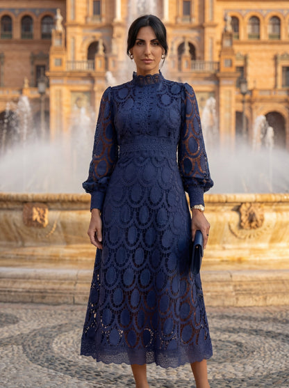 Capricorne | Robe en dentelle