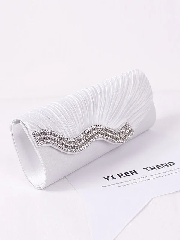 Falten-Diamond-Clutch