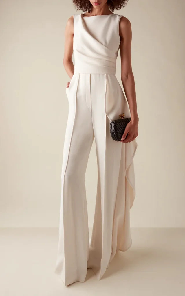 Weißer Jumpsuit aus fließendem Cady
