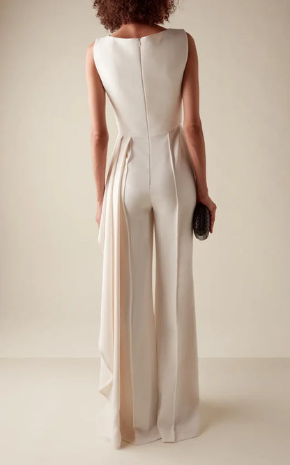 Weißer Jumpsuit aus fließendem Cady