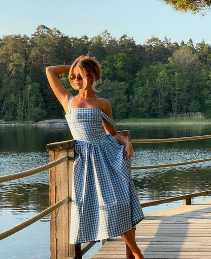 Ariana | Robe mi-longue sans manches