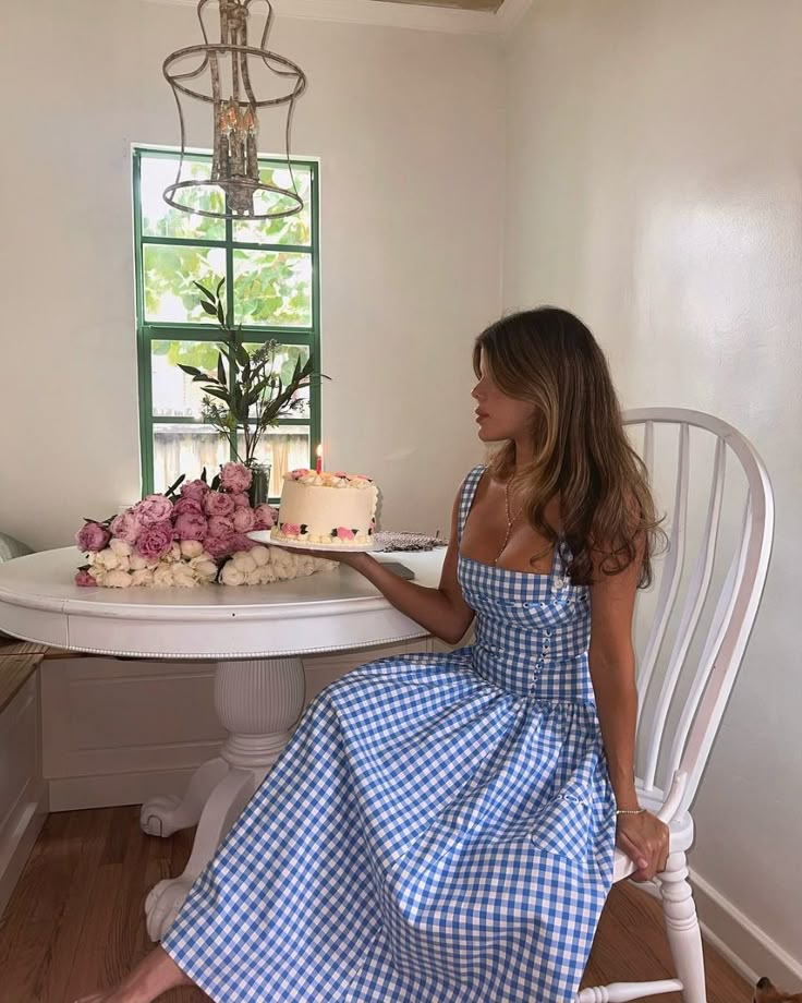 Ariana | Robe mi-longue sans manches