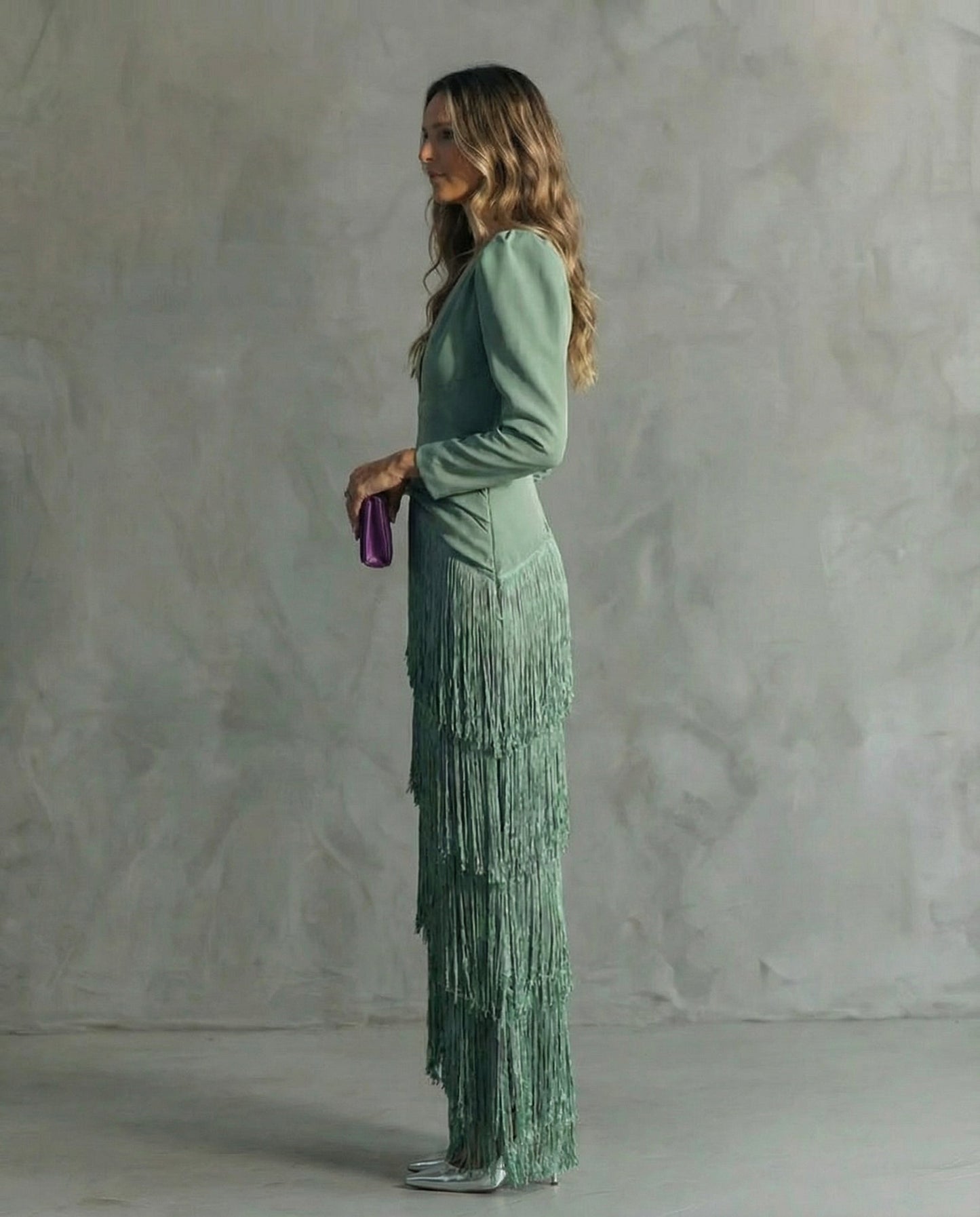Alessia - Elegante midijurk met franjes aan de mouwen