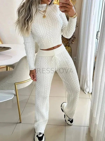 Chanel Style figurbetonter, bequemer Strickpullover-Set