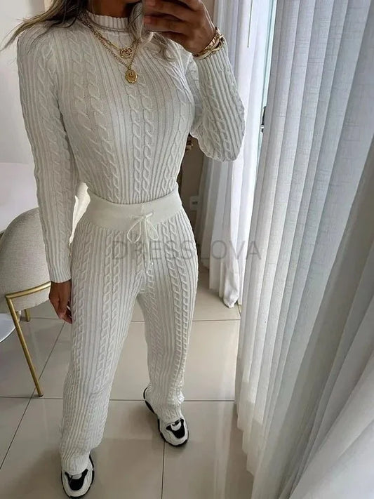 Chanel Style figurbetonter, bequemer Strickpullover-Set